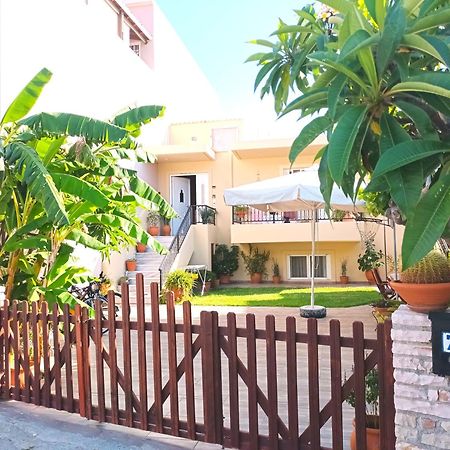 Family Yard House Kos Apartman Kültér fotó